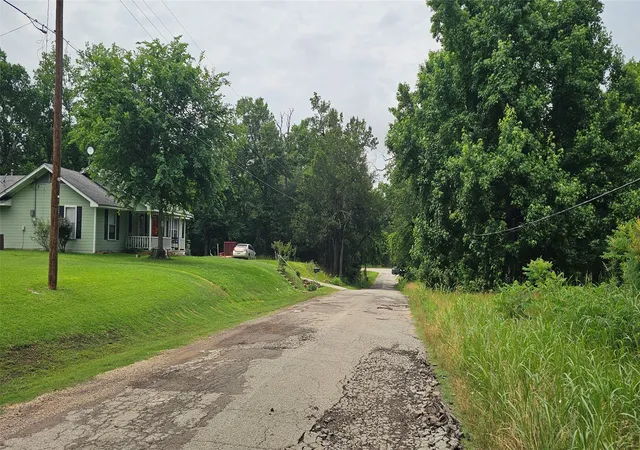 Photo 4 of Land for sale at 618 N Oleander St, Grand Saline, TX 75140 | MLS# 21279394 | Listing updated on 2026-07-15