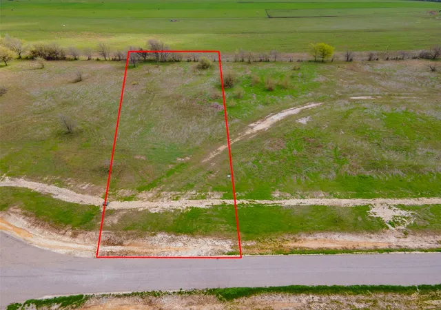 Photo 2 of Land for sale at Lt 60 Longview Creek Trl, Itasca, TX 76055 | MLS# 21270119 | Listing updated on 2026-07-16