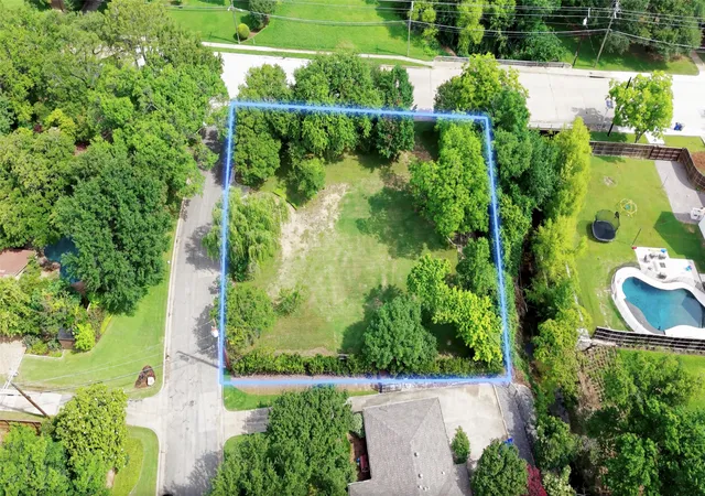 Photo 3 of Land for sale at 3890 Whitehall Dr, Dallas, TX 75229 | MLS# 21279486 | Listing updated on 2026-08-28