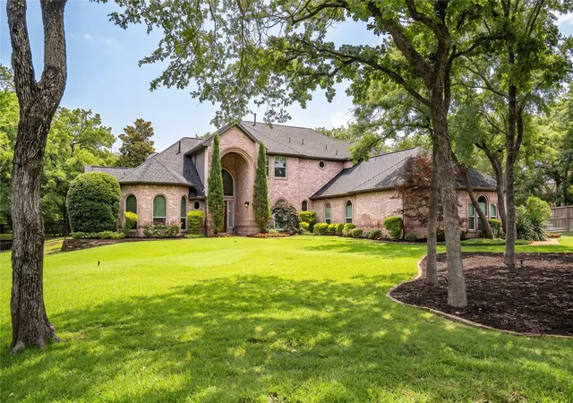 Homes for sale in Corinth, TX | 3451 Serendipity Hills Trl, Corinth, TX 76210 | MLS# 21279143