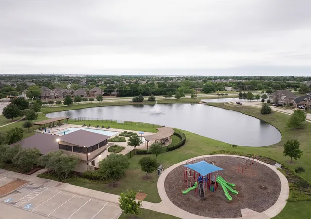 Photo 2 of Single family home for sale at 338 Sagemeadow Rd, Wylie, TX 75098 | MLS# 21256063 | Listing updated on 2026-08-03