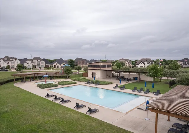 Photo 3 of Single family home for sale at 338 Sagemeadow Rd, Wylie, TX 75098 | MLS# 21256063 | Listing updated on 2026-08-03