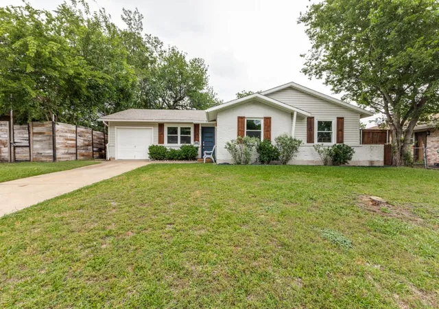 Homes for sale in Mesquite, TX | 4105 Oleander Trl, Mesquite, TX 75150 | MLS# 21274834