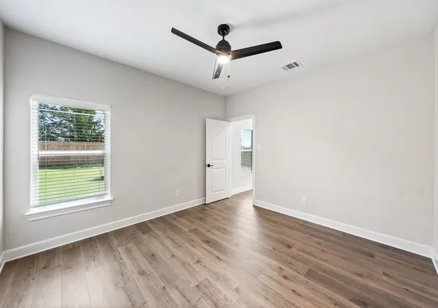 Homes for sale in Hutchins, TX | 905 Cedar St, Hutchins, TX 75141 | MLS# 21279565