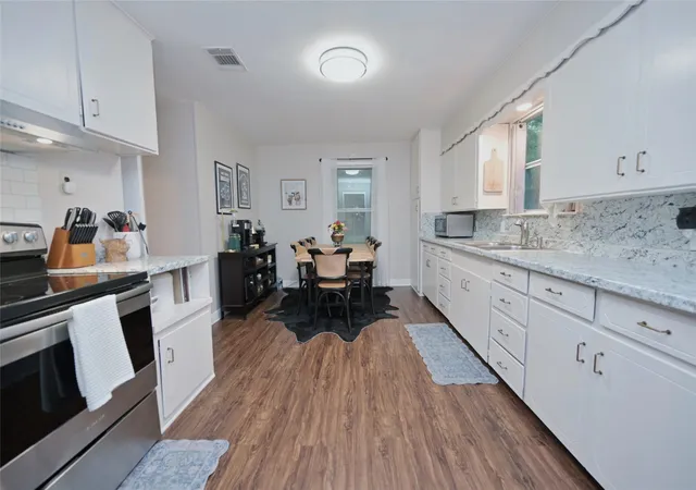 4th image of 2021 Denison St, Denton, TX 76201 | MLS# 21274679