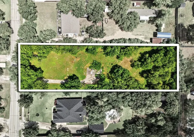 Photo 1 of Land for sale at 5408 Waterview Dr, Arlington, TX 76016 | MLS# 21278654 | Listing updated on 2026-07-13