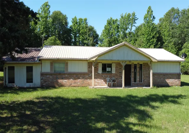 Photo 1 of Single family home for sale at 2388 County Road 4455, Bivins, TX 75555 | MLS# 21279621 | Listing updated on 2026-08-28