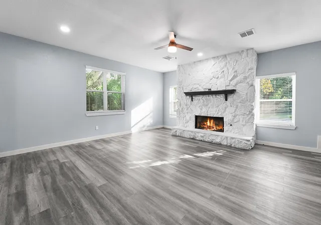 Photo 4 of Single family home for sale at 1425 Oakhill Dr, Plano, TX 75075 | MLS# 21279623 | Listing updated on 2026-08-23