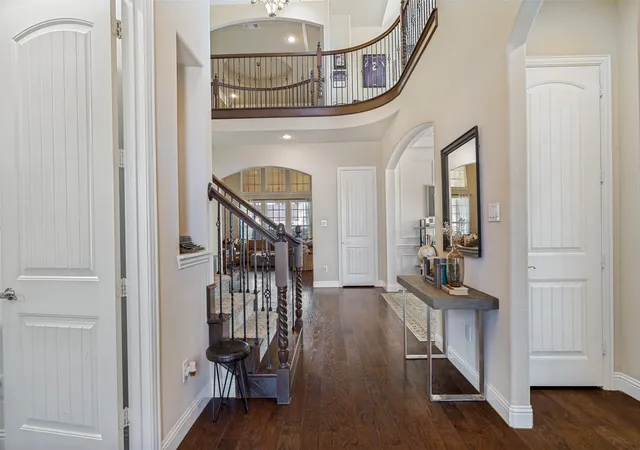 Photo 4 of Single family home for sale at 1212 Karsten Ridge Pass, Gunter, TX 75058 | MLS# 21274551 | Listing updated on 2026-09-21