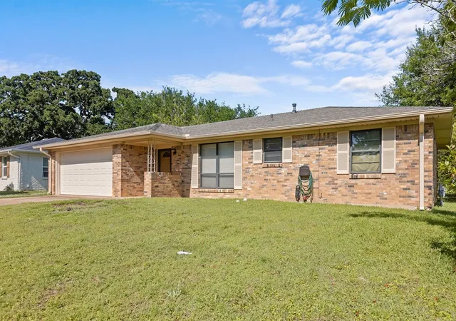 Homes for sale in Denison, TX | 2022 Jerry Ave, Denison, TX 75020 | MLS# 21277760