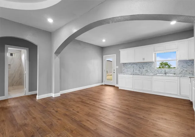 Photo 4 of Single family home for sale at 7074 Ne County Rd 1050, Rice, TX 75155 | MLS# 21279701 | Listing updated on 2026-09-04
