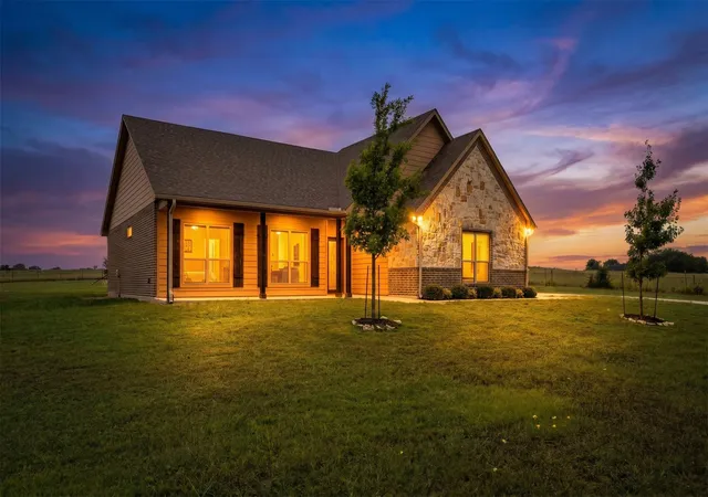 Homes for sale in Decatur, TX | 571 County Road 2830, Decatur, TX 76234 | MLS# 21278944