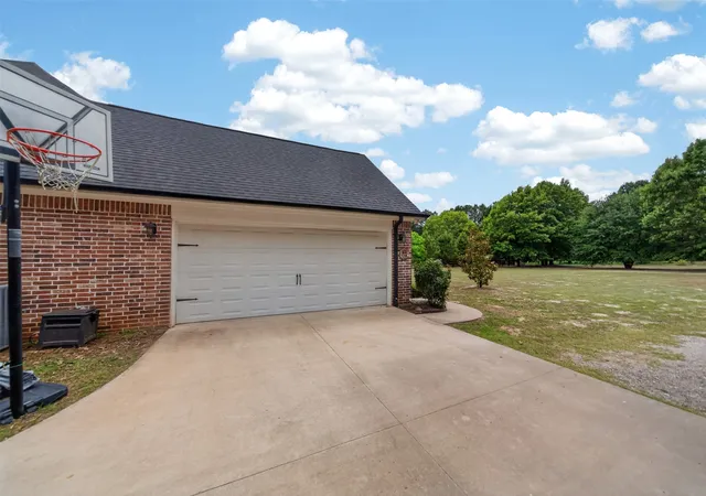 Homes for sale in Lindale, TX | 14676 County Road 424, Lindale, TX 75771 | MLS# 21279326