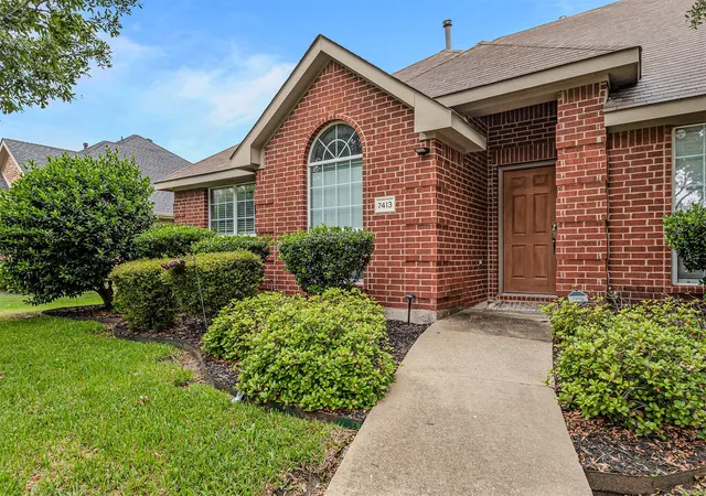 Photo 3 of Single family home for sale at 7413 Providence Dr, Rowlett, TX 75089 | MLS# 21277706 | Listing updated on 2026-08-19