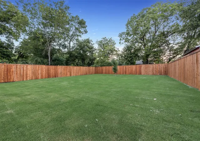 Homes for sale in Dallas, TX | 609 Cumberland St, Dallas, TX 75203 | MLS# 21277342