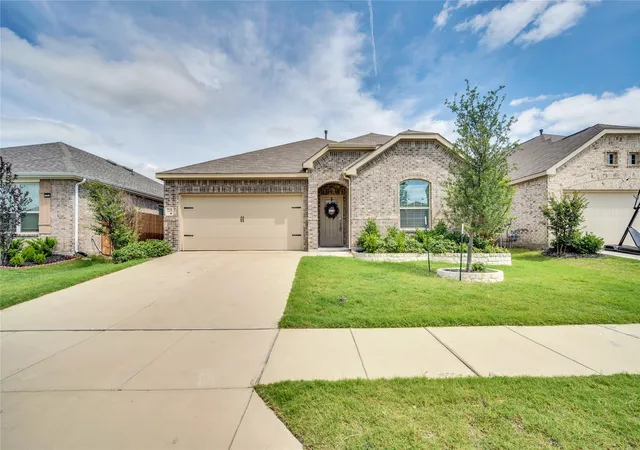 Photo 1 of Single family home for sale at 3240 Apple Creek Ave, Crandall, TX 75114 | MLS# 21279642 | Listing updated on 2026-09-05