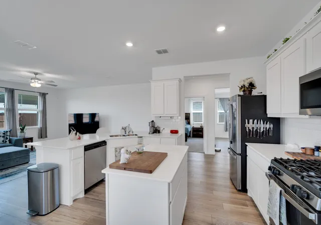 Photo 4 of Single family home for sale at 3240 Apple Creek Ave, Crandall, TX 75114 | MLS# 21279642 | Listing updated on 2026-09-05