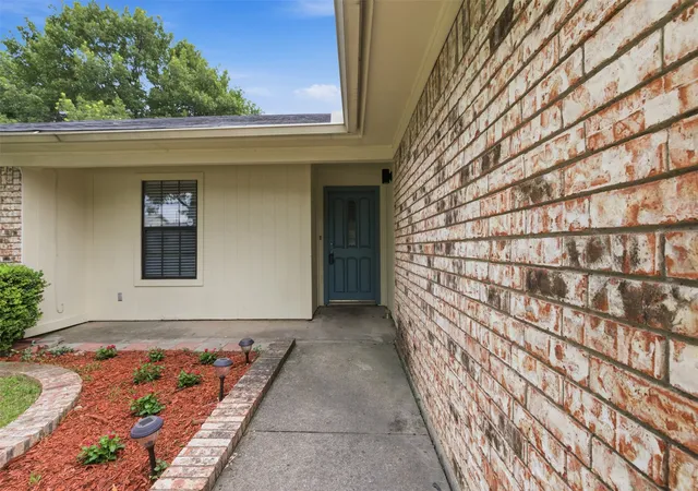 Photo 4 of Sale Pending at 6640 Inwood Dr, Watauga, TX 76148 | MLS# 21279304 | Listing updated on 2026-07-22