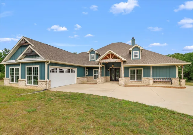 Homes for sale in Kerens, TX | 457 Se County Road 3258, Kerens, TX 75144 | MLS# 21274794