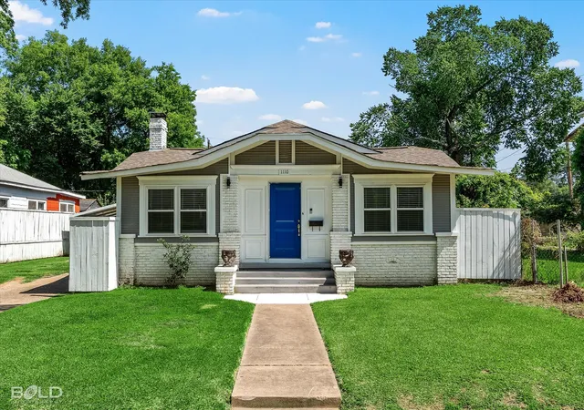 Photo 2 of Single family home for sale at 1110 Janther Pl, Shreveport, LA 71104 | MLS# 21254353 | Listing updated on 2026-08-27