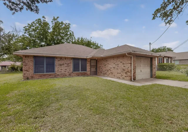 Homes for sale in Terrell, TX | 606 New Hope St, Terrell, TX 75160 | MLS# 21272326