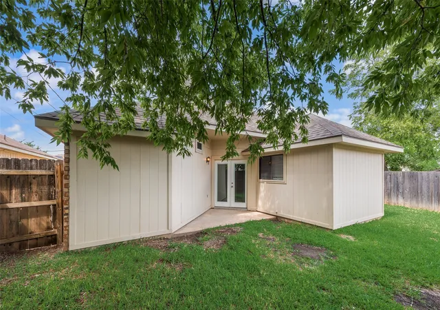 Homes for sale in Cedar Hill, TX | 907 Sharp Dr, Cedar Hill, TX 75104 | MLS# 21273651