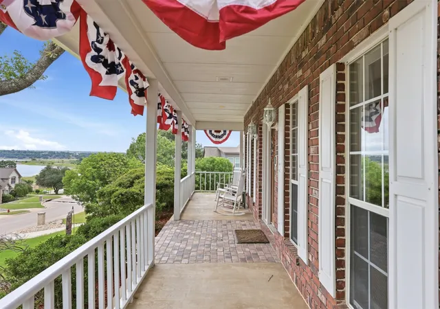 5th image of 3622 Cliff View Loop, Weatherford, TX 76087 | MLS# 21267328