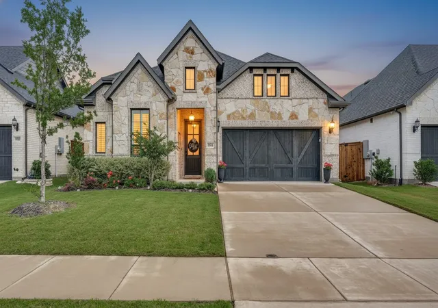 2nd image of 1806 Hidden Water Trl, Midlothian, TX 76065 | MLS# 21275508