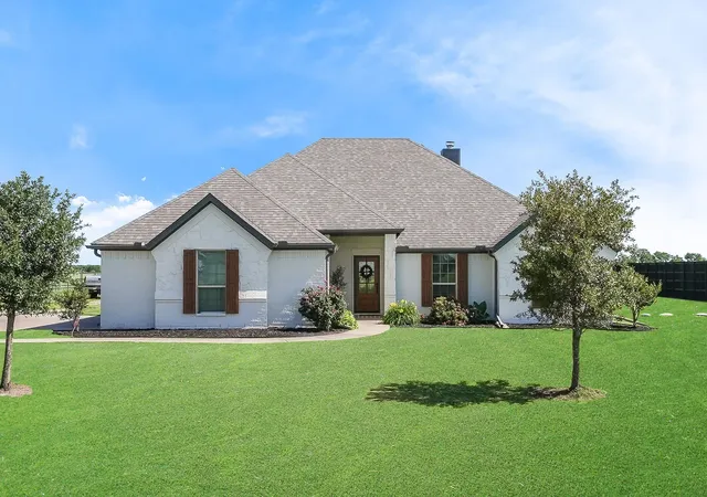 Photo 2 of Sale Pending at 2423 County Road 2710, Caddo Mills, TX 75135 | MLS# 21279958 | Listing updated on 2026-07-21