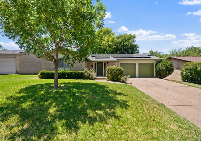 Photo 1 of Sale Pending at 8105 Silverdale Dr, Dallas, TX 75232 | MLS# 21272295 | Listing updated on 2026-08-20
