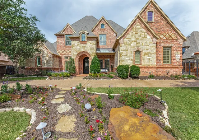 Homes for sale in Colleyville, TX | 6708 Zermatt Ct, Colleyville, TX 76034 | MLS# 21280012