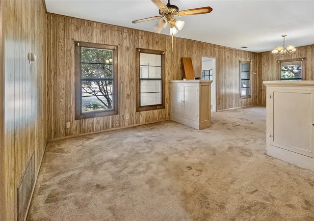 Photo 4 of Single family home for sale at 612 W Moss St, Eastland, TX 76448 | MLS# 21279852 | Listing updated on 2026-09-24