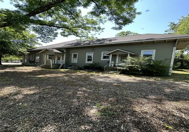 Homes for sale in Commerce, TX | 1309 Park St, Commerce, TX 75428 | MLS# 21280035