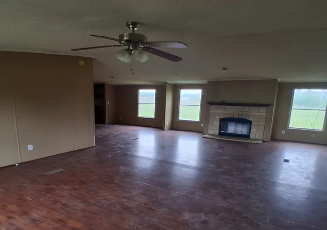 Homes for sale in Texarkana, TX | 105 Spring Creek Pl, Texarkana, TX 75501 | MLS# 21278106