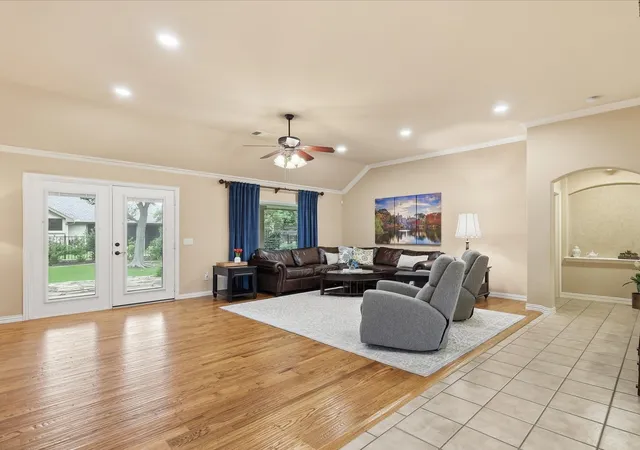 Homes for sale in Denton, TX | 10413 Belvedere Dr, Denton, TX 76207 | MLS# 21275218