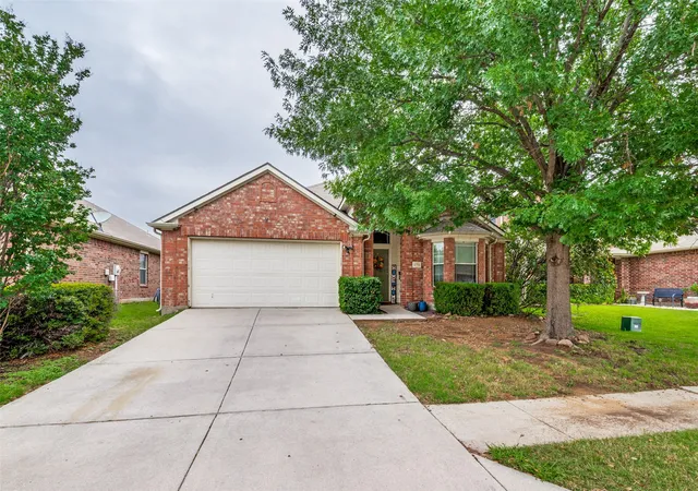 Homes for sale in Cross Roads, TX | 8701 Wagon Trl, Cross Roads, TX 76227 | MLS# 21278551