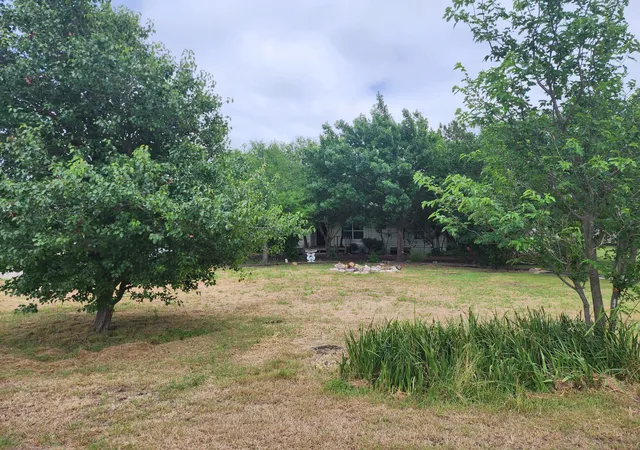 Homes for sale in Ponder, TX | 5538 Schluter Rd, Ponder, TX 76259 | MLS# 21278309