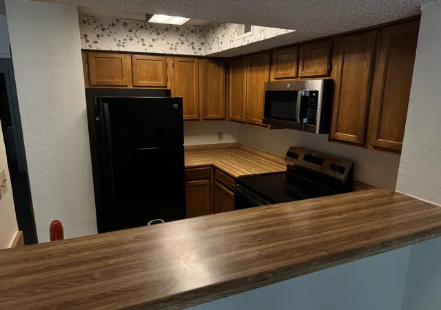 Photo 1 of Condo for sale at 2300 Balsam Dr #G102, Arlington, TX 76006 | MLS# 21280255 | Listing updated on 2026-08-22