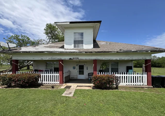 Homes for sale in Terrell, TX | 8775 County Road 353, Terrell, TX 75161 | MLS# 21280268