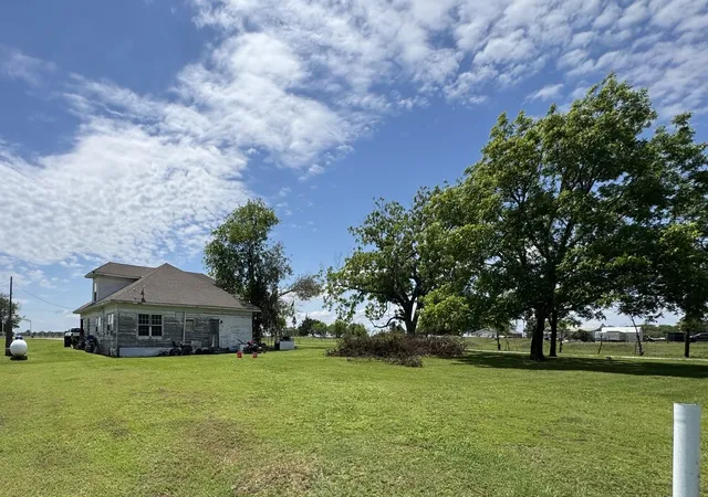 Homes for sale in Terrell, TX | 8775 County Road 353, Terrell, TX 75161 | MLS# 21280268
