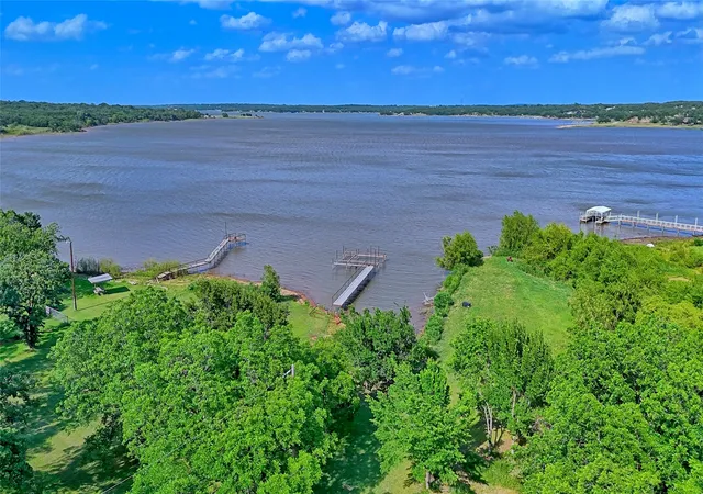 Photo 3 of Single family home for sale at 140 Elm Rd, Nocona, TX 76255 | MLS# 21280238 | Listing updated on 2026-10-01