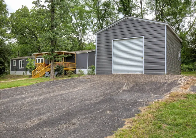 Photo 3 of Manufactured home for sale at 1080 Indian Gap, Quitman, TX 75783 | MLS# 21275153 | Listing updated on 2026-10-06