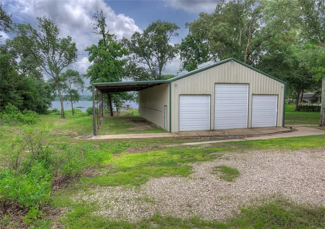 Photo 3 of Single family home for sale at 1605 County Road 1785, Yantis, TX 75497 | MLS# 21278113 | Listing updated on 2026-07-22