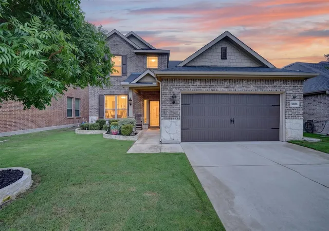 Homes for sale in Frisco, TX | 5008 Mcclellan Dr, Frisco, TX 75036 | MLS# 21278718