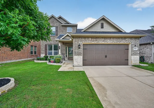 Homes for sale in Frisco, TX | 5008 Mcclellan Dr, Frisco, TX 75036 | MLS# 21278718