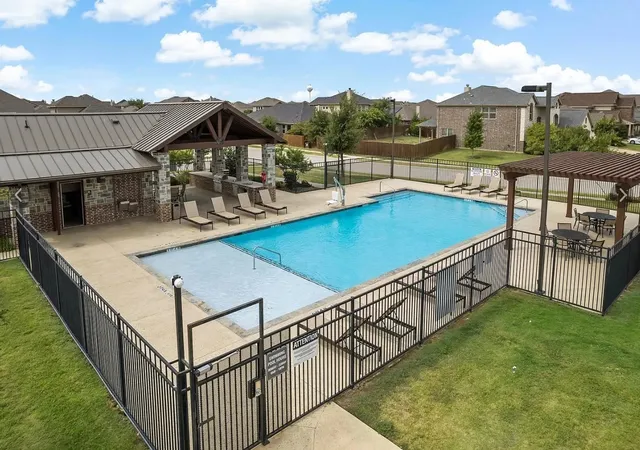 Homes for sale in Frisco, TX | 5008 Mcclellan Dr, Frisco, TX 75036 | MLS# 21278718
