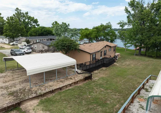 Photo 2 of Manufactured home for sale at 266 Hickory Hills Dr, Murchison, TX 75778 | MLS# 21277406 | Listing updated on 2026-09-29