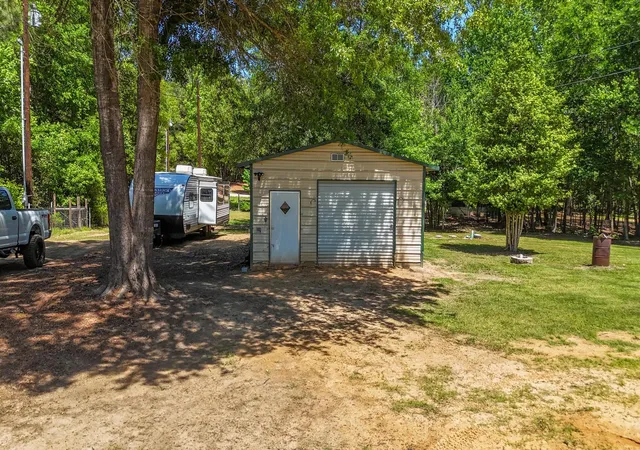 Photo 3 of Single family home for sale at 2792 Fm 49, Mineola, TX 75773 | MLS# 21280501 | Listing updated on 2026-09-28