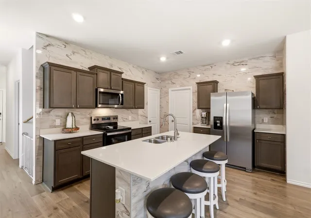 Photo 3 of Sale Pending at 2013 Crested Jay Dr, Crandall, TX 75114 | MLS# 21269340 | Listing updated on 2026-08-22