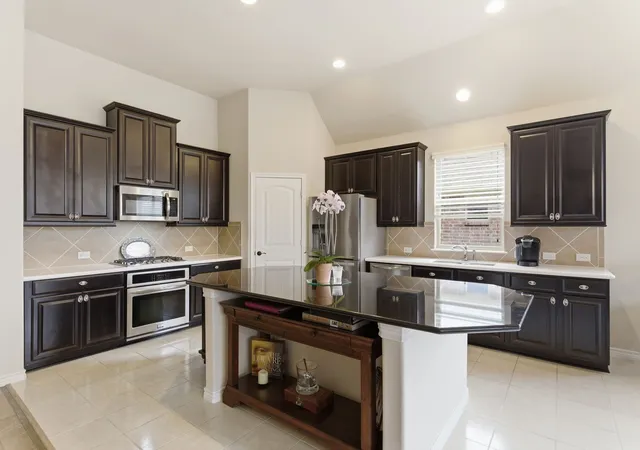 Homes for sale in Savannah, TX | 616 Caudle Ln, Savannah, TX 76227 | MLS# 21279617